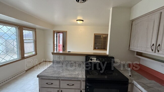 Photo - 8520 W Arden Pl