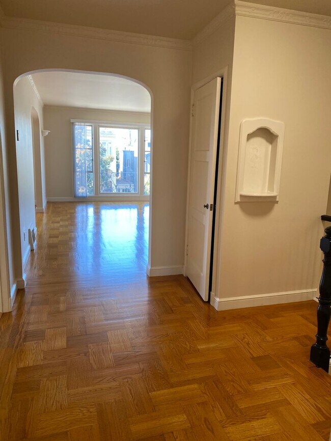 Photo - 38-40 15th Avenue Unit 40