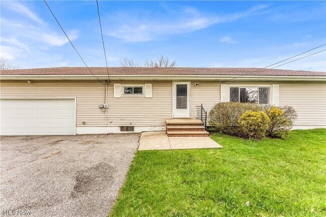 Building Photo - 25121 Price Rd