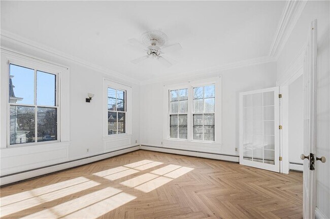 Photo - 89 Oak St Unit 2