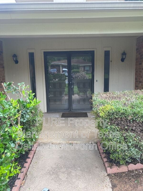 Photo - 4707 Burning Springs Dr