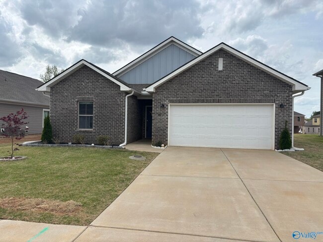 Building Photo - 180 Fenwick Pl