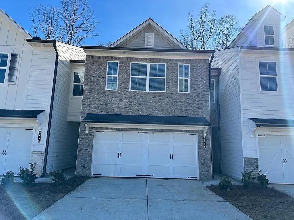 Photo - 5109 Sidney Sq Dr