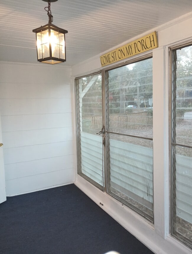 Photo - 295 Norwood Ave NE