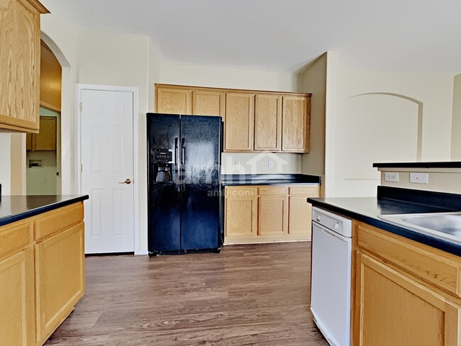 Photo - 6653 S Stratosphere Ln