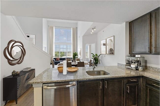 Photo - Aspire Apollo