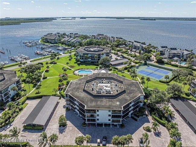 Photo - 1821 Mooringline Dr Unit 1c