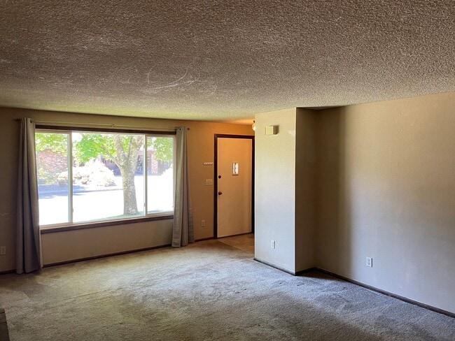 Photo - 3605 NW Tyler Pl