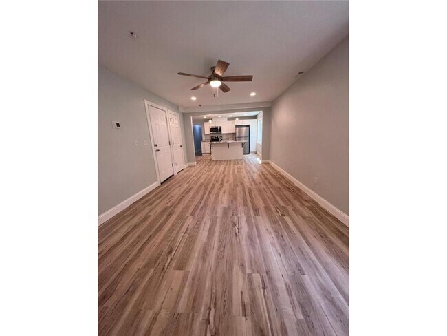 Photo - 910 N Oliver Ave Unit 1