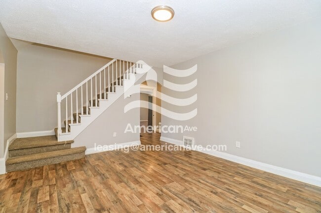 Photo - 1018 Northdale Ave
