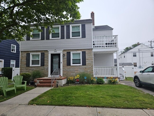 Building Photo - 212 N Wilson Ave Unit 212B-212B Rental