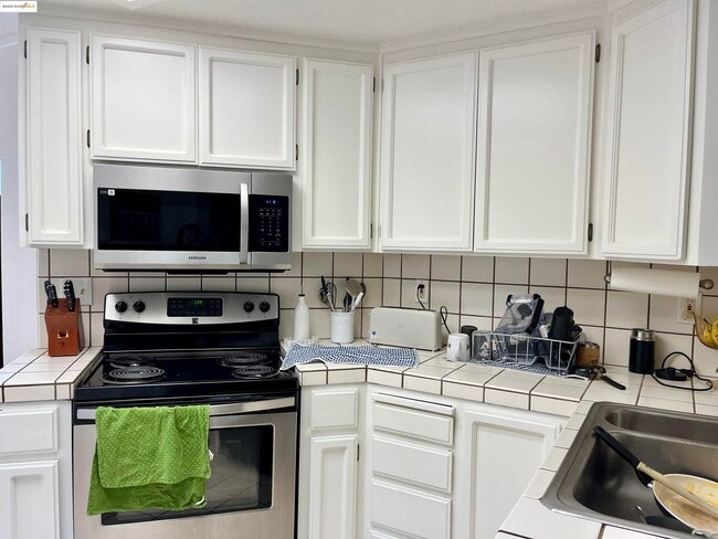 Photo - 600 Chandon Ct