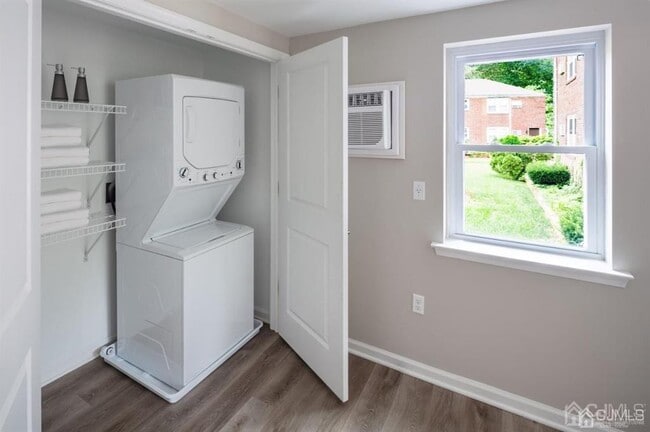 Photo - 98 E Cliff St Unidad 1