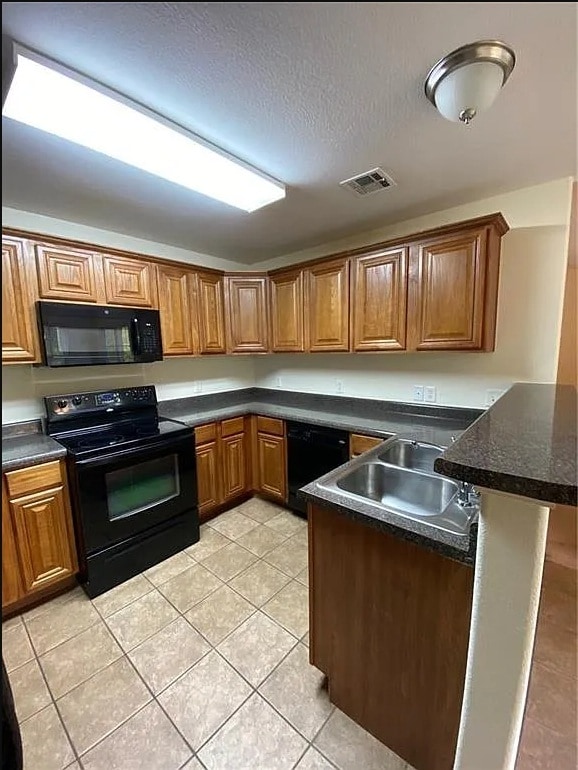 Photo - 6 Olmsted Ln