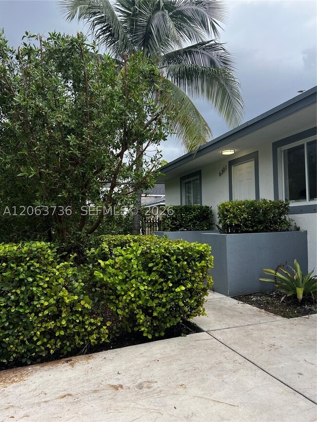 6301 NW 1st Pl