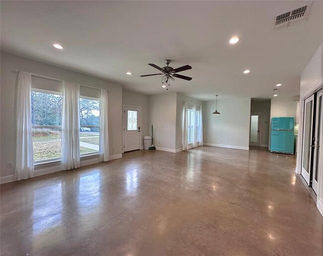 124 Pine Path