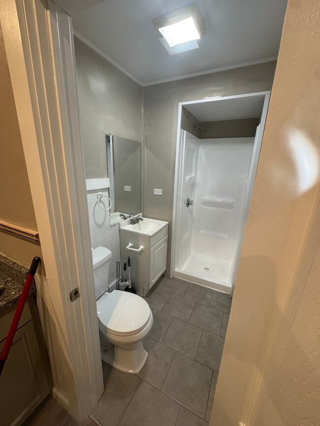 Photo - 84 N Main St Unit 2