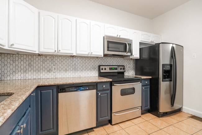 Photo - 1316 N Hollywood St