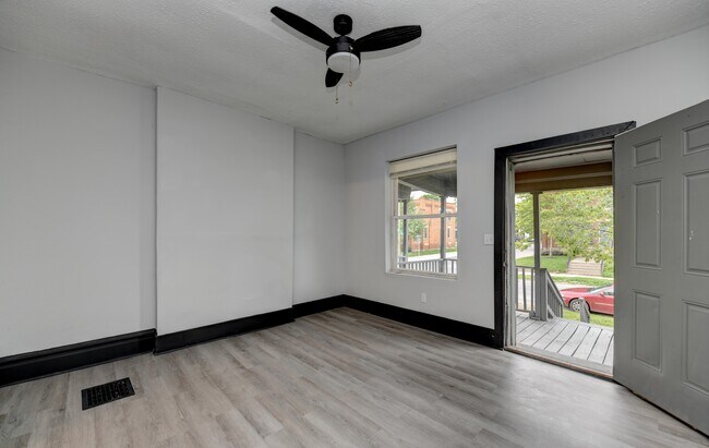 Photo - 814-816-816 S Ohio Ave