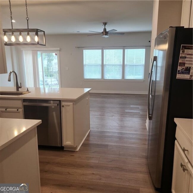 Photo - 168 Salt Lk Ln