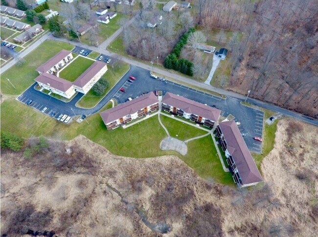 Photo - 25 Camelot Dr