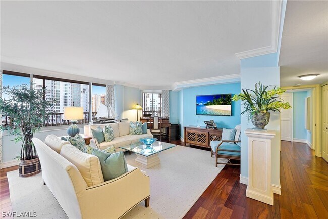 Photo - 4041 Gulf Shore Blvd N Unidad 805