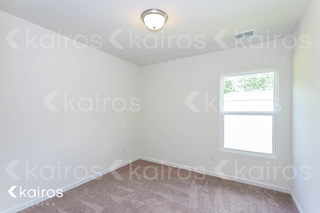 Photo - 1021 Aunt Prissey Ct