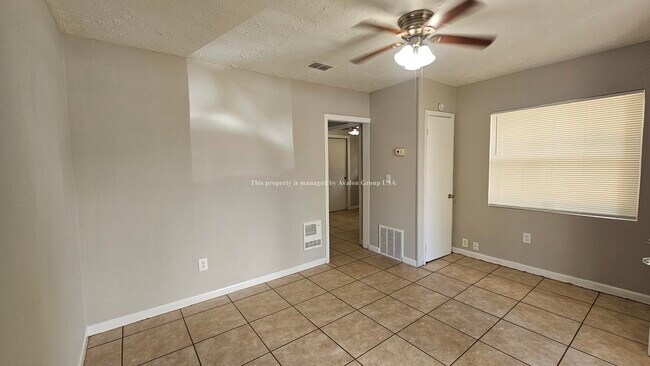 2231 Spring Park Rd Unit 3