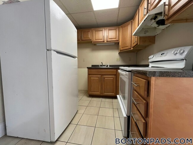 Photo - 439 Cambridge St Unit 2