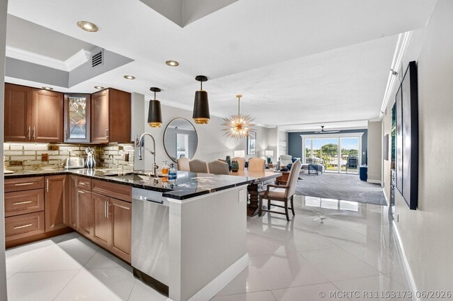Photo - 300 John F Kennedy Dr Unit Ph8