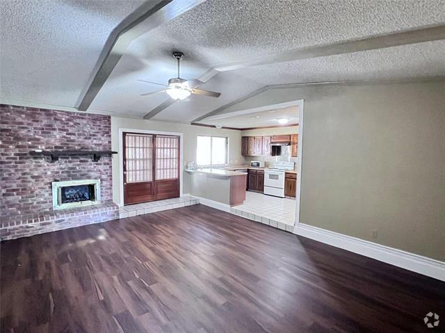 Building Photo - 1907 Sabine Pass Ln Rental