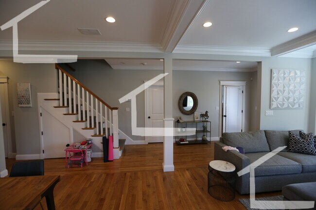 Photo - 119 Westbourne Ter Unit 1
