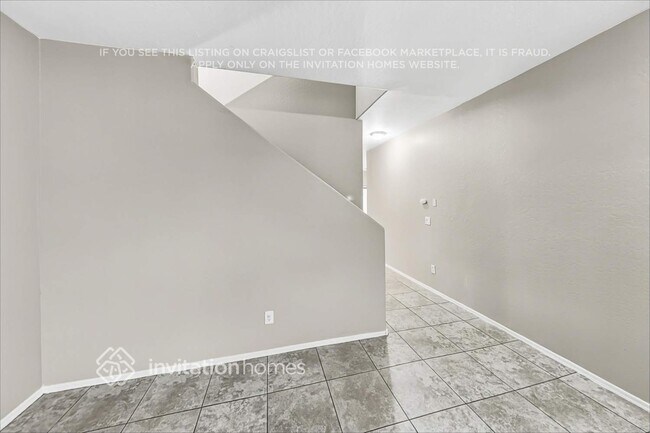 17263 W Acapulco Ln