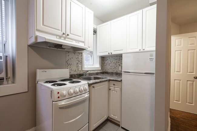 Building Photo - 56 Maitland Street Unit 408