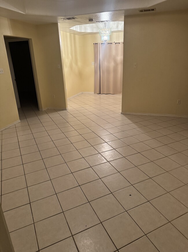 Photo - 25 Camino Bronce