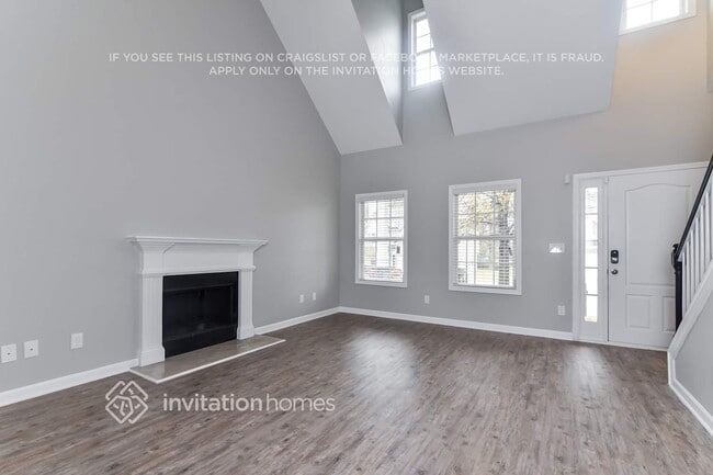 6422 Grand Hickory Dr