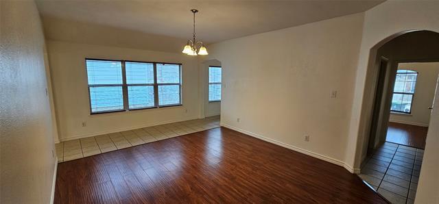 Photo - 1050 Warbler Ln