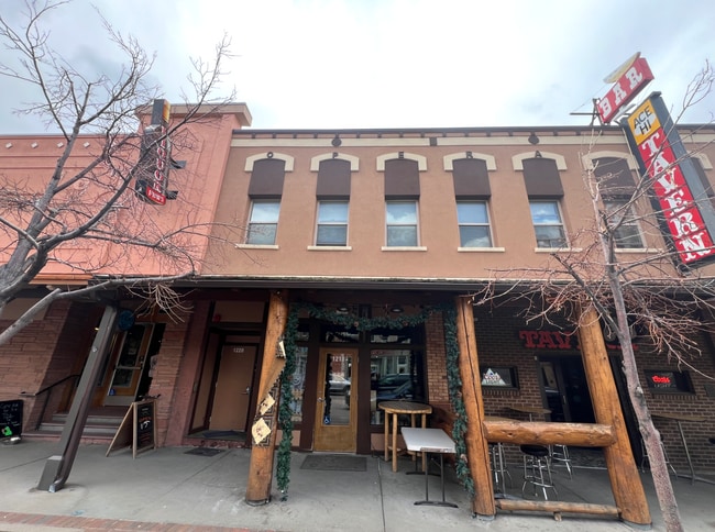 Building Photo - Studio apartment - Heart of Golden! Unit #8