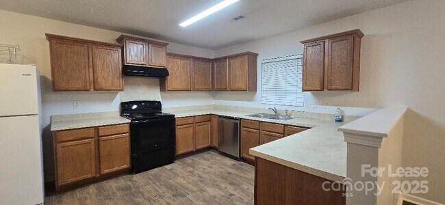 Photo - 1732 Carmenet Ln