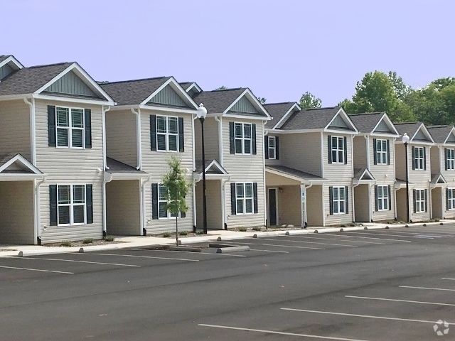 Building Photo - Old Church Townhomes