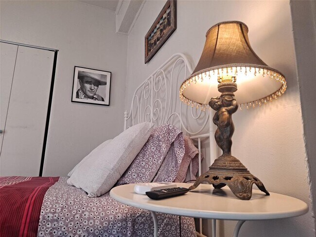 Photo - 1906 San Gabriel St Unidad 9