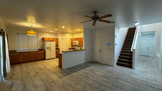 Photo - NW 3 BDRM Plus Loft
