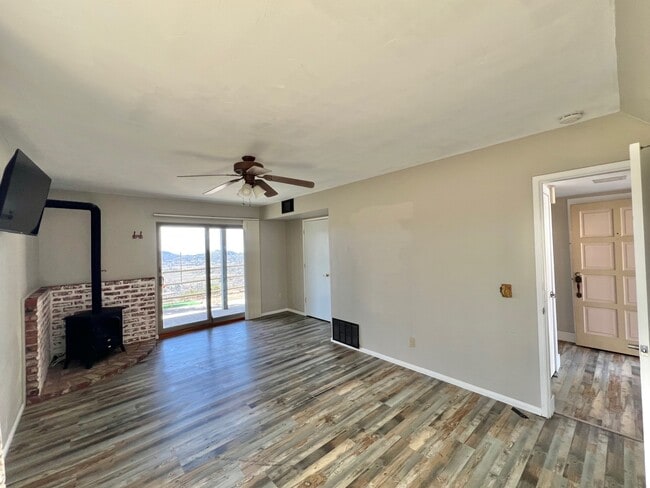 Photo - 27030 Oakflat Dr