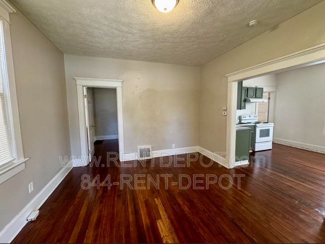 Photo - 1306 W Missouri St