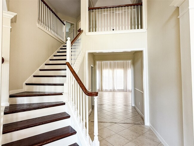 Photo - 1411 Flanders Field Ln