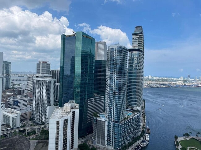 Photo - 41 SE 5th St