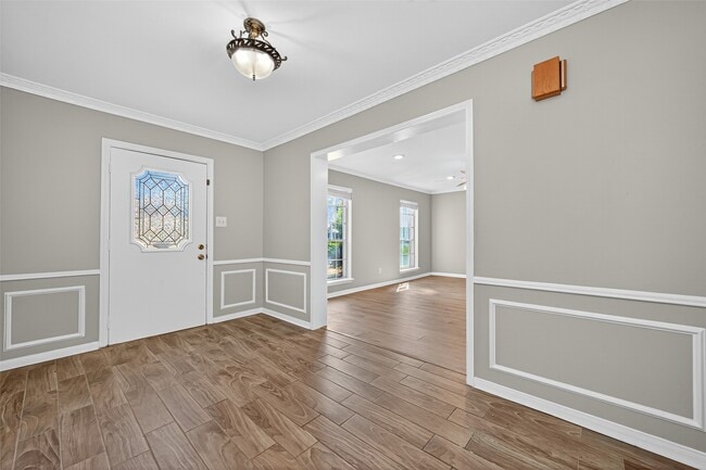 Photo - 1714 Corral Dr