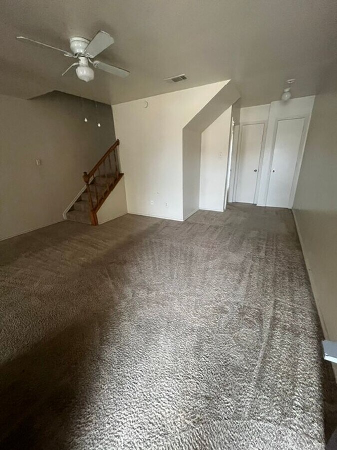 Photo - 1103 Horizon Dr Unit C