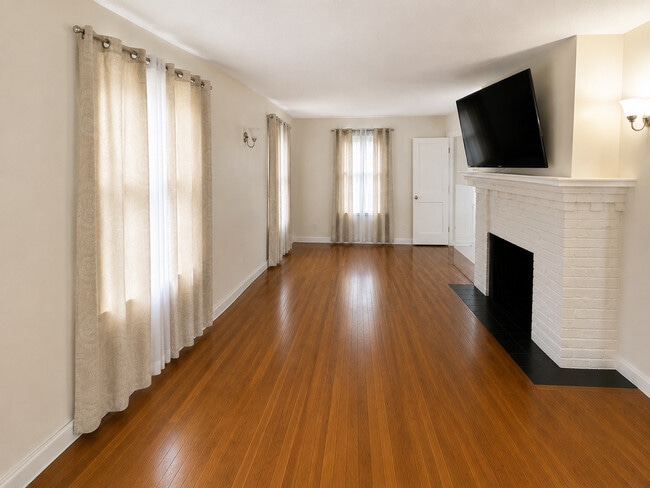 Photo - 629 Watson Ave