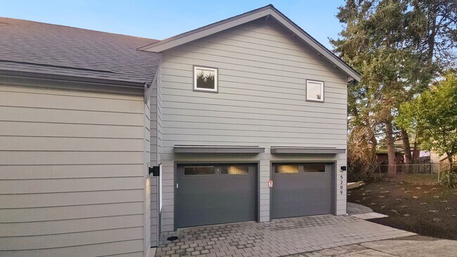 Photo - Brand New 3BR Home with Territorial Views